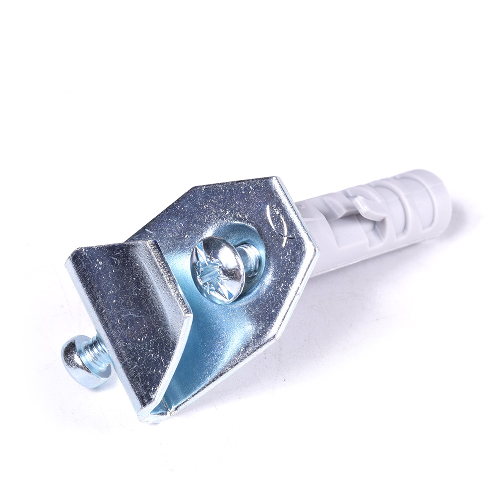 картинка Крепеж вытяжки в Сервисном центре «Близнецов»