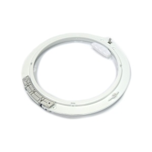 картинка Рамка люка внутренняя в сборе с ручкой люка и шарниром стиральной машины в Сервисном центре «Близнецов»