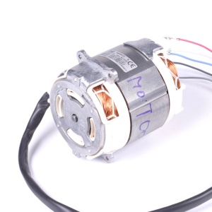 картинка Электродвигатель вытяжки в Сервисном центре «Близнецов»