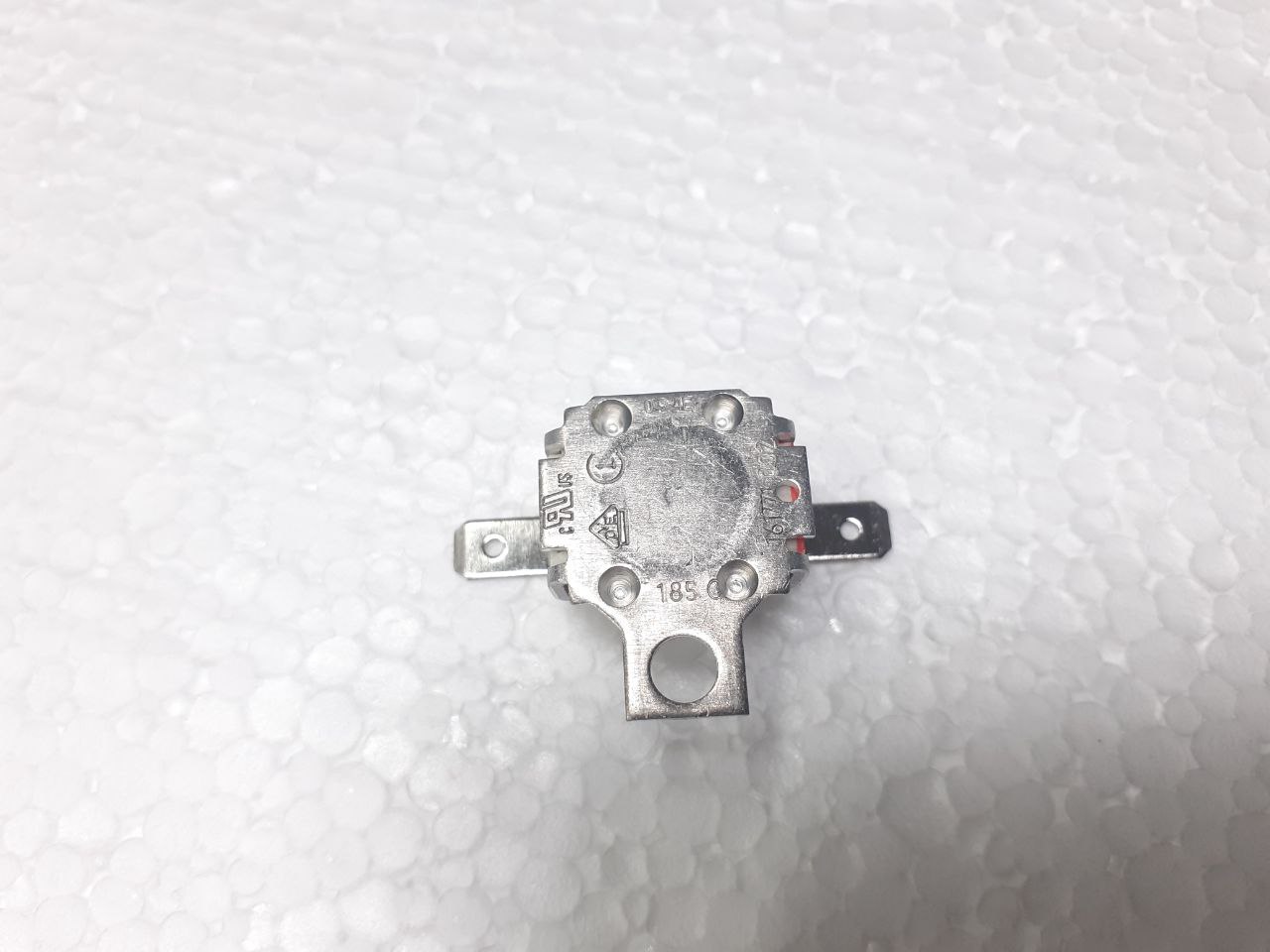 картинка Термозащита 185 градусов гладильного устройства в Сервисном центре «Близнецов»