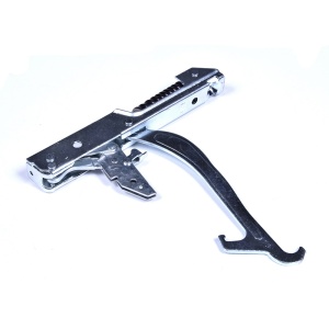 картинка Шарнир (петля) двери духовки в Сервисном центре «Близнецов»