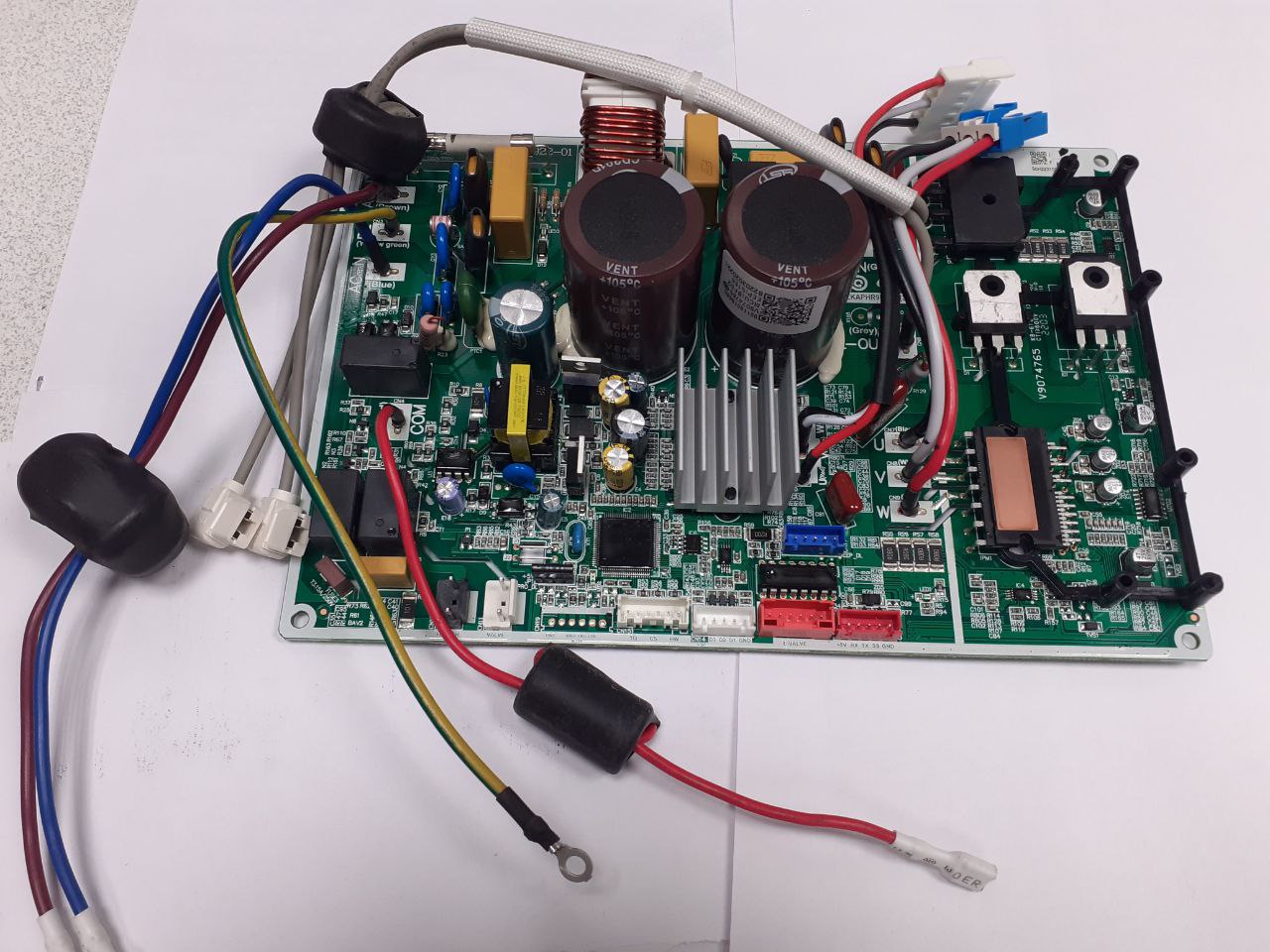 картинка Силовой модуль внешнего блока кондиционера в Сервисном центре «Близнецов»