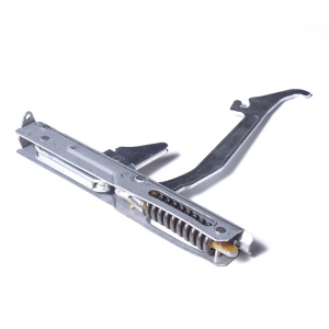 картинка Шарнир двери духовки в Сервисном центре «Близнецов»