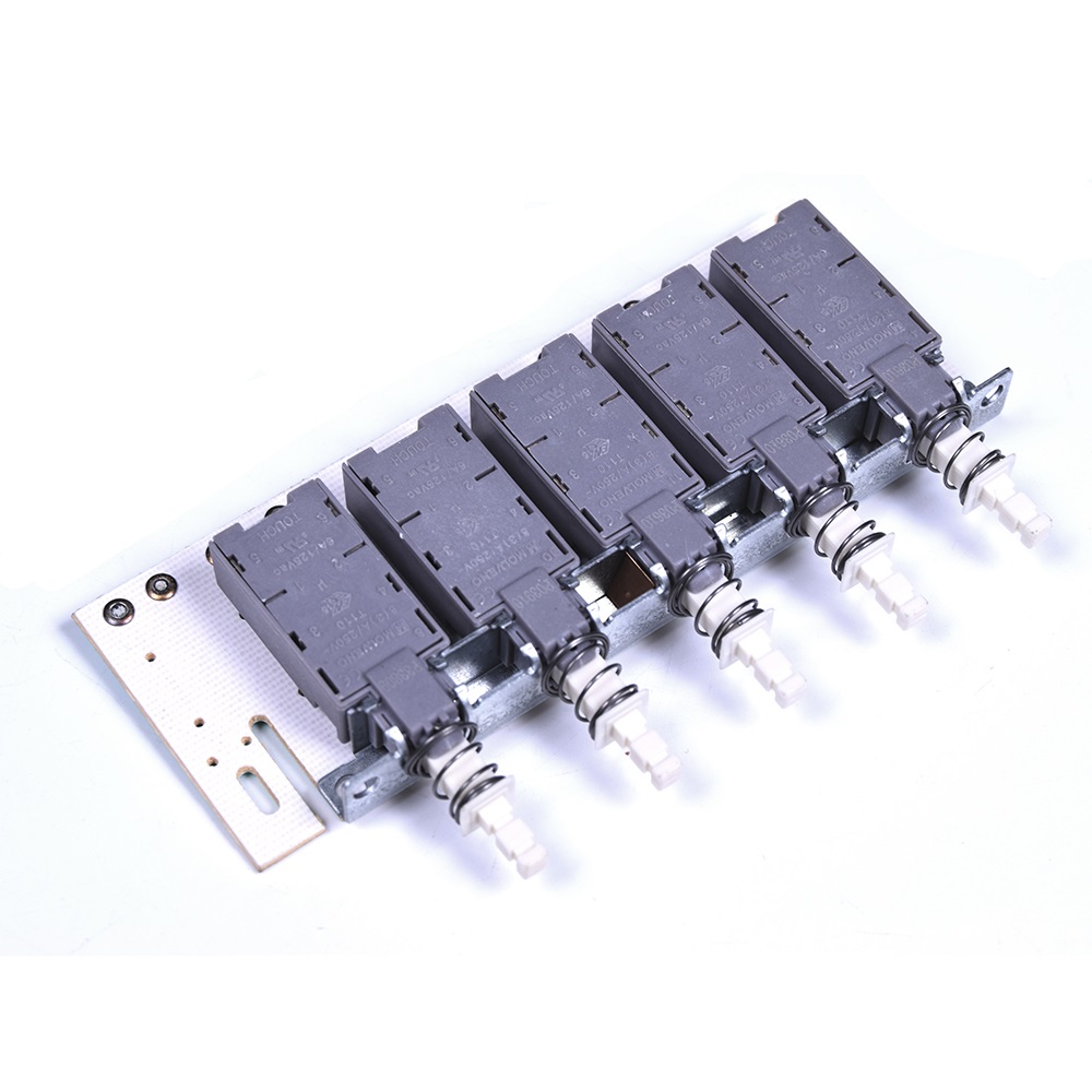 картинка Блок переключений вытяжки в Сервисном центре «Близнецов»