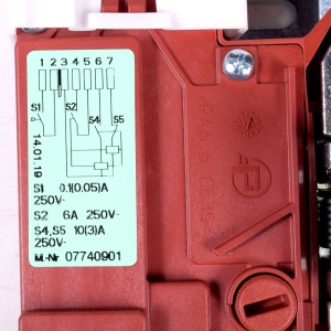 картинка Замок люка стиральной машины в Сервисном центре «Близнецов»