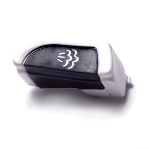 картинка Кнопка подачи пара утюга в Сервисном центре «Близнецов»