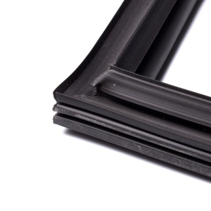 картинка Уплотнитель двери холодильной камеры в Сервисном центре «Близнецов»