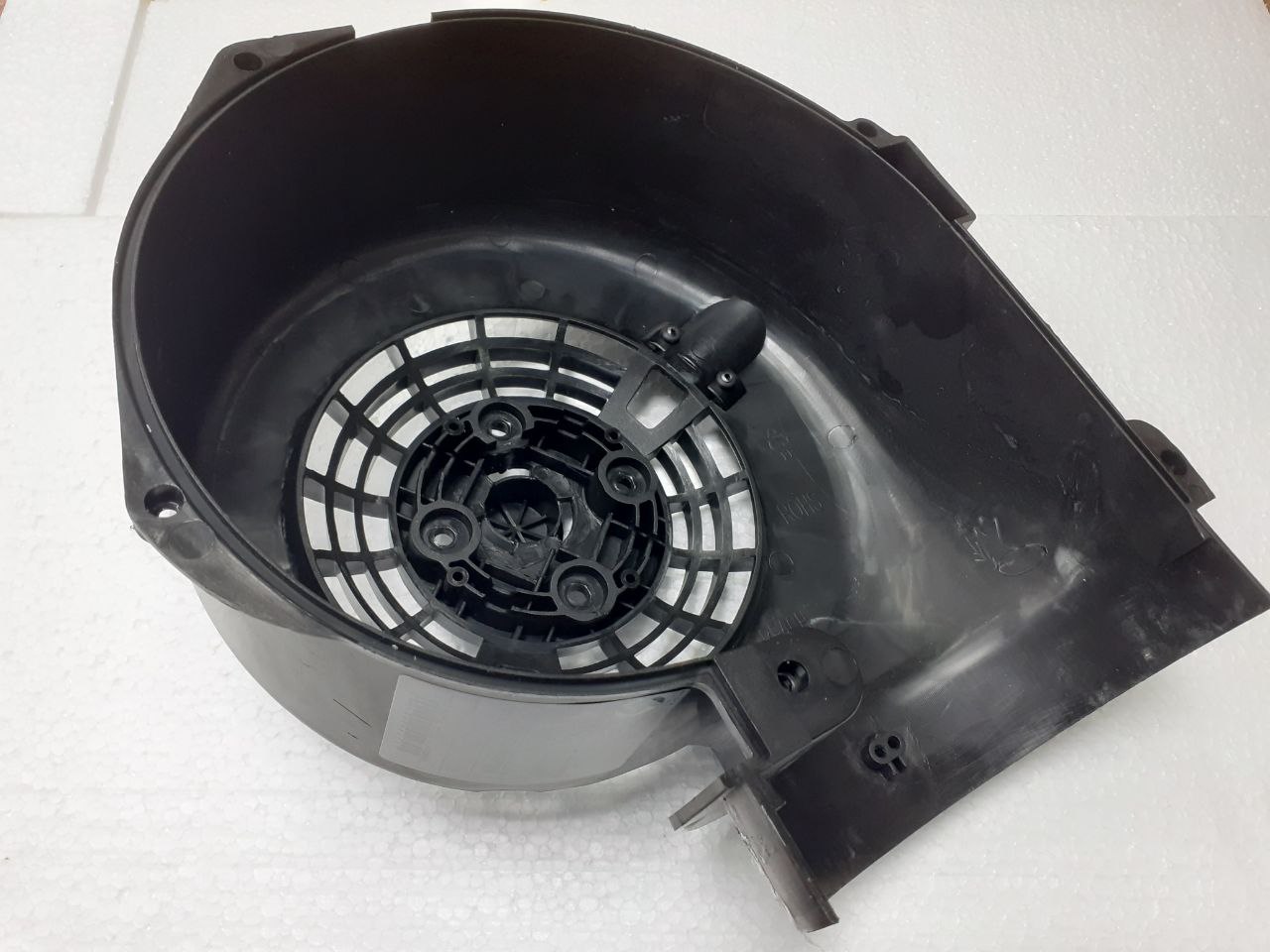 картинка Корпус мотора (правая половина) в Сервисном центре «Близнецов»