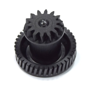 картинка Шестерни редуктора ломтерезки в Сервисном центре «Близнецов»