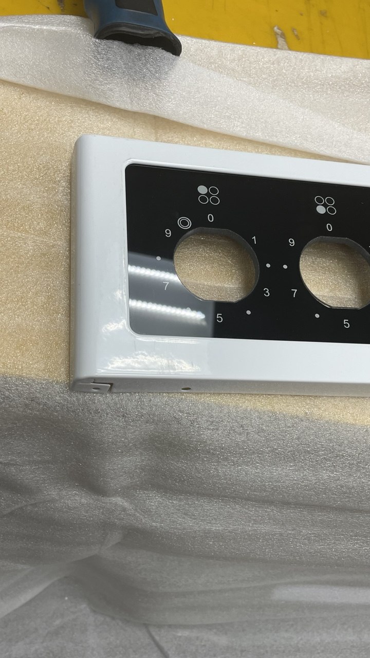 картинка Панель управления электроплиты в Сервисном центре «Близнецов»