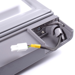 картинка Дверь холодильной камеры холодильника в Сервисном центре «Близнецов»